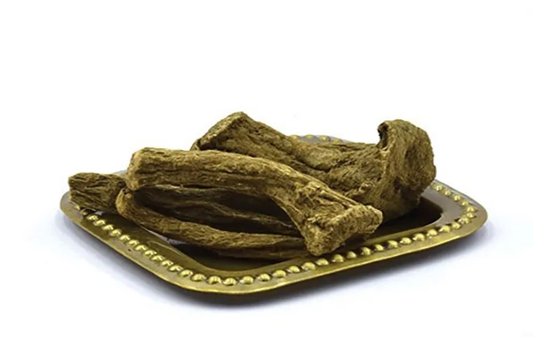 ظرف حاوی قسط تلخ هندی